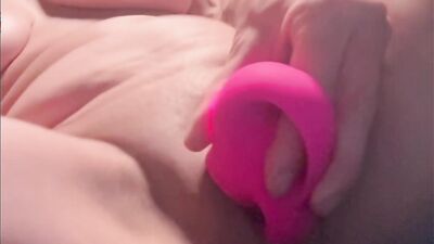 Stepdaddy’s girl can’t stop cummimg