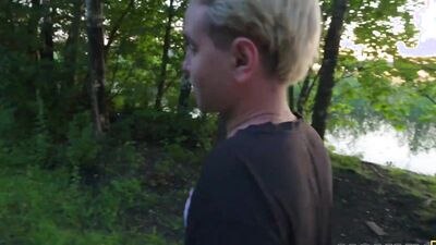 MOMMY4K. A warm family meeting: he got to know Mommy’s mature pussy in advance