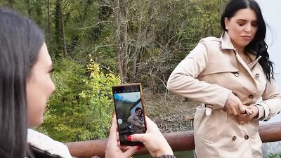 BANGBROS - Flirty Tourists Flash In The Cold And Get Fucked Warm By A Lucky Photographer