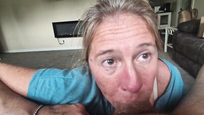 TELL YOUR GIRL TO TAKE NOTES HOT MILF BLOWJOB