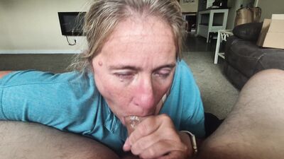 TELL YOUR GIRL TO TAKE NOTES HOT MILF BLOWJOB