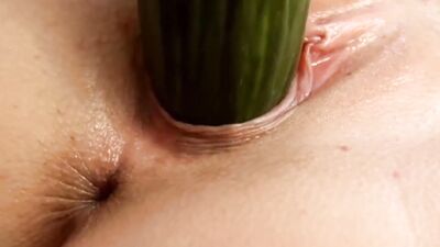 Absolut Gorgeous, Tall Model Look alike all natural soft solo, great watch