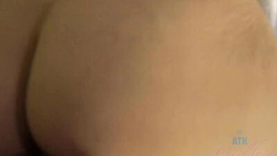 POV - Norah Nova loves feeling a thick load dripping out of her, and she gets what she wants