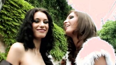 European Fisting frenzy - funny girls