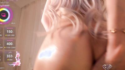 Big Tits in Oil. Can't Take Your Eyes off