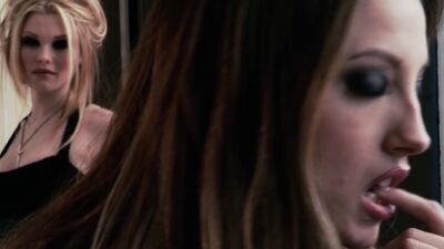 All Star Jizz Queen Jenna Haze Fingers And Fucks The Gorgeous Jayme Langford- Skankery