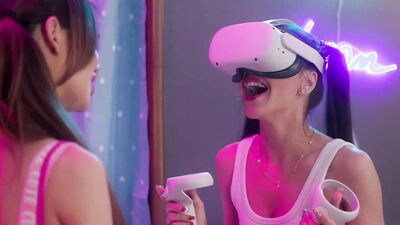 SHESEDUCEDME Lesbian Virtual Reality