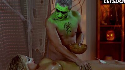 Relaxing Halloween Cosplay Sex with Hot Client #hallowin2025