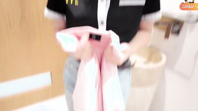 Cute Mcdonald’s Girl Messed Up the order but Worked It off all the Way