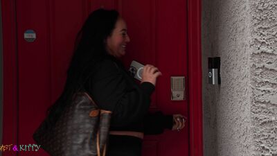 Barely fucks a chubby MILF neighbor & takes a huge load on her face