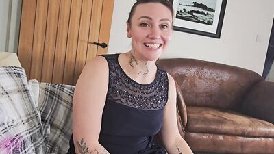 My naughty stepsister's Christmas party turned into a steamy homemade fuckfest with a naughty milf