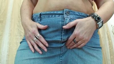 Watch this curvy babe get her pussy licked before taking a hard pounding