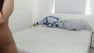 Watch this hot babe get her pussy licked by her boyfriend while he watches in HD