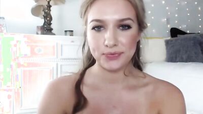 Watch this sexy babe in HD video lingerie get naughty and long