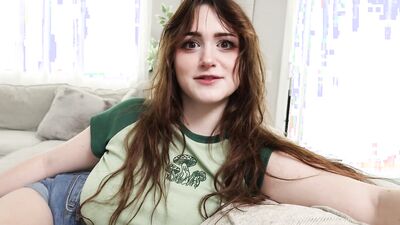 Lilibet Saunders as a nerdy step sister with huge tits gives head and takes it from behind
