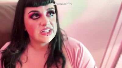 Marilyn Mayson screws her boss while keeping her job - D99D