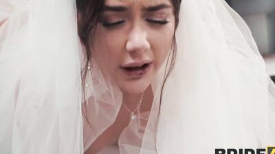 Vixi Rafi gets her big euro wedding night off with a hard fuck and moaning bride
