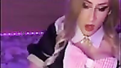 Tgirl drains her man's balls with her tight pussy