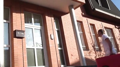 Massage Rooms Creampied Blonde Fucks Nerd Masseur