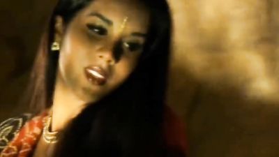 Brunette Bolly Babe Is Looking Fine Today