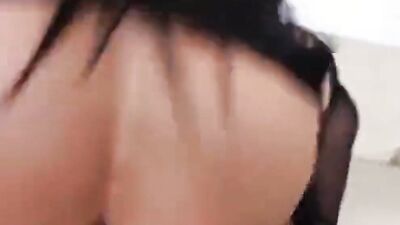 Randy fellow is only interested in pumping the gorgeous ass of his babe