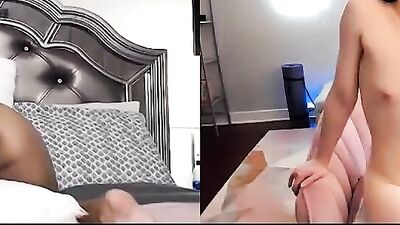 Two webcam hussies are rubbing their twats for one another during a lockdown