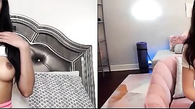 Two webcam hussies are rubbing their twats for one another during a lockdown