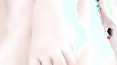 Solo amateur MILFstuffs her wet twat with a big white dildo