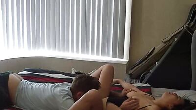 Amateur porn video of a bloke licking his babe's pussy before shafting it