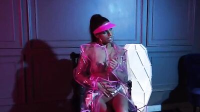 The big fake tits look simp0ly amazing on this solo posing broad