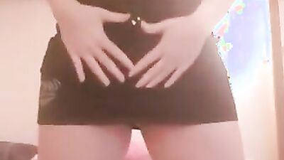 Amateur woman took her black panties off and spread her big ass for you