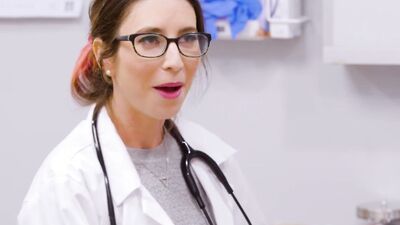 There's a lesbian threesome going on at a doctor's office