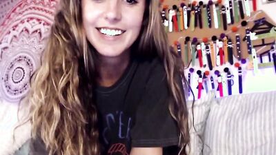 Amateur college chick took off t-shirt and revealed her natural body with tan lines