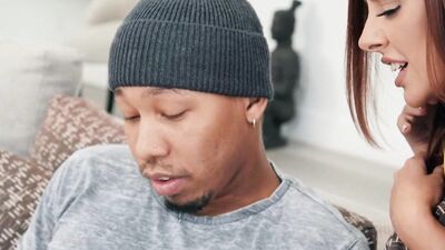 Teen vixen found a well-hung thug for her interracial sexual cravings