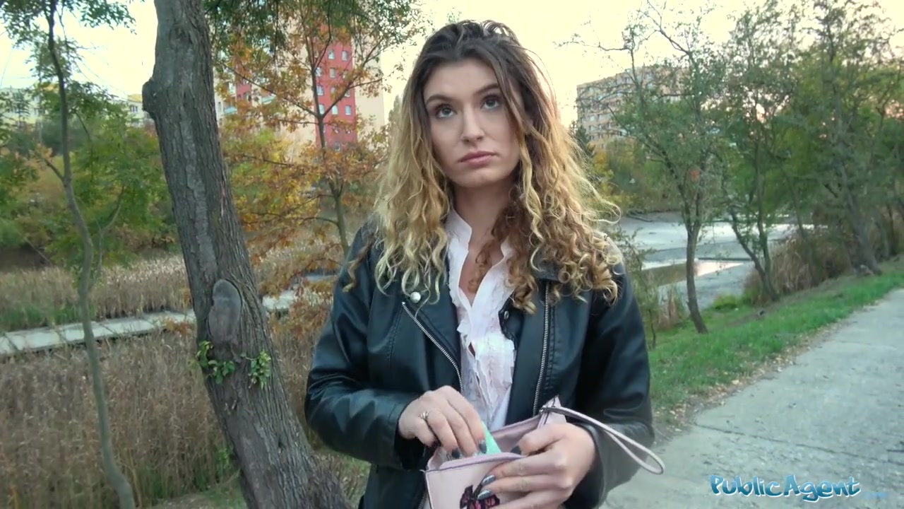 Public Agent Sexy Models Night Time Public Doggystyle Wall Fuck @  BabesTube.com