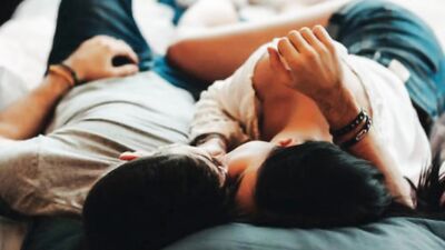 Erotic audio clip - Enjoy a romantic ear stimulation about passionate kissing